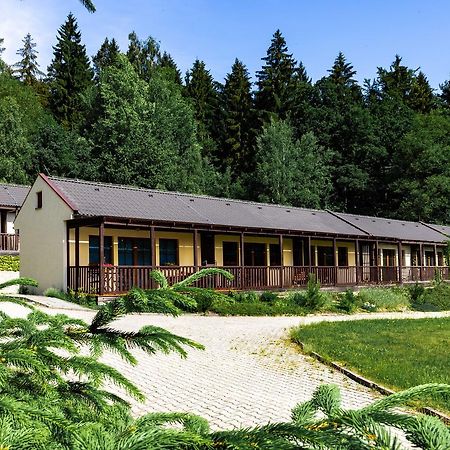 Resort Lesni Lazne Zvánovice Exterior foto